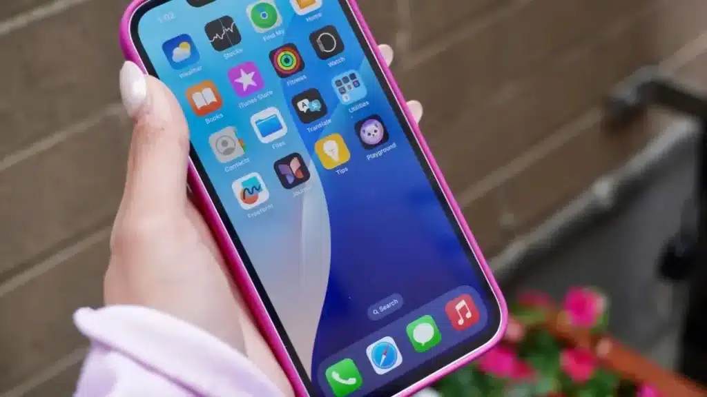 طريقة تثبيت iOS 26 الجديد