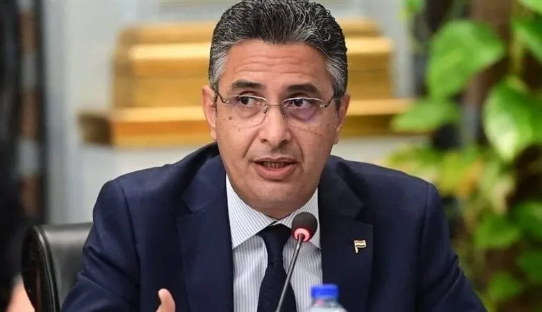 وزير التموين