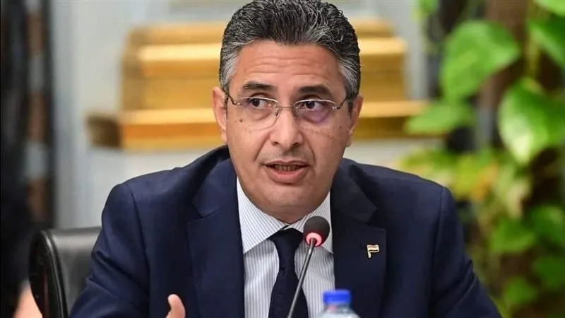 وزير التموين